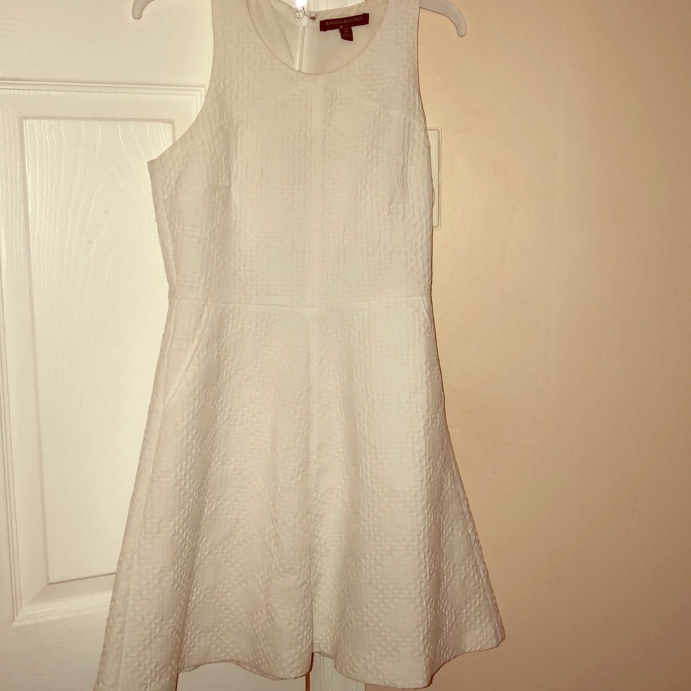 White Banana Republic cocktail dress